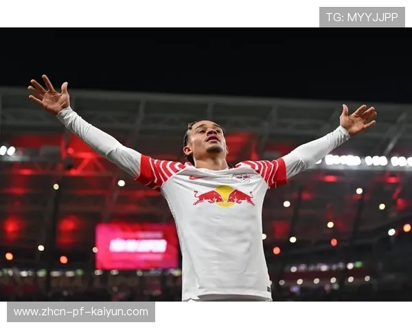 巴黎哈维·西蒙斯展现惊人灵活性